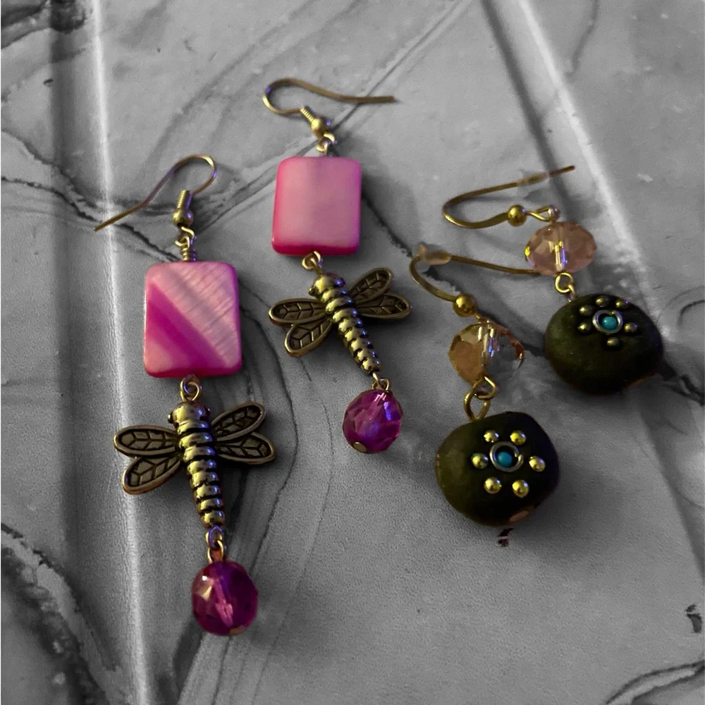 Earring bundle - Picture 1 of 2